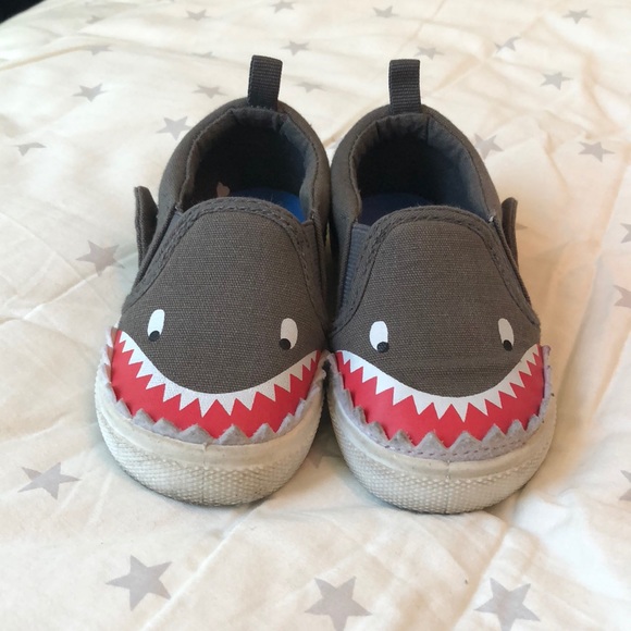 carter's shark shoes
